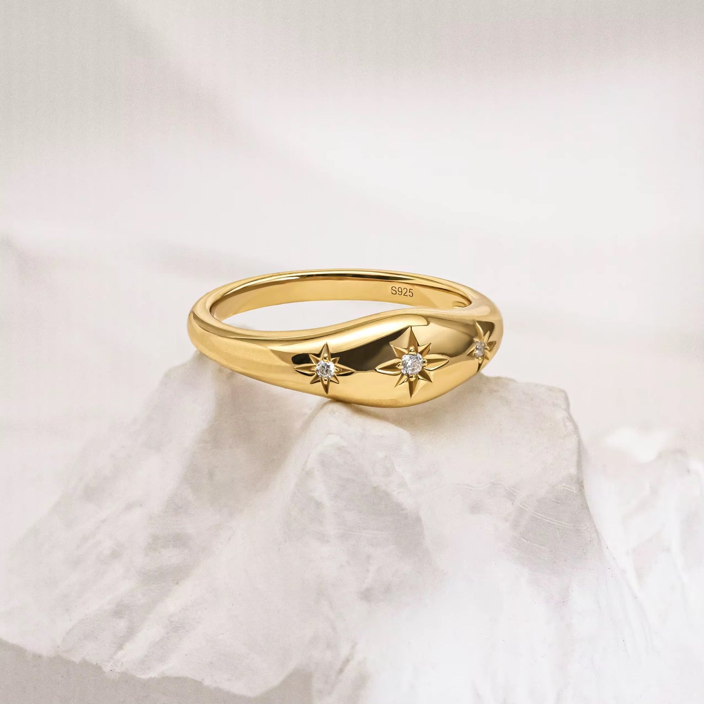 Star girl chunky ring